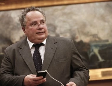 Είναι απίστευτος: Ο Ν.Κοτζιάς βαπτίζει «Αλβανούς ιδιώτες» τους Τσάμηδες και τους επιστρέφει τις περιουσίες